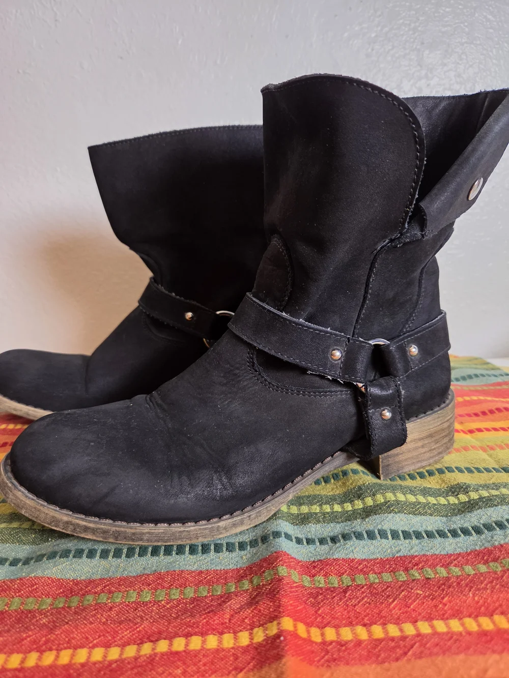 Black Suede Women's Mid-Calf Harness Boots Made In Italy Size 40 US Size 9